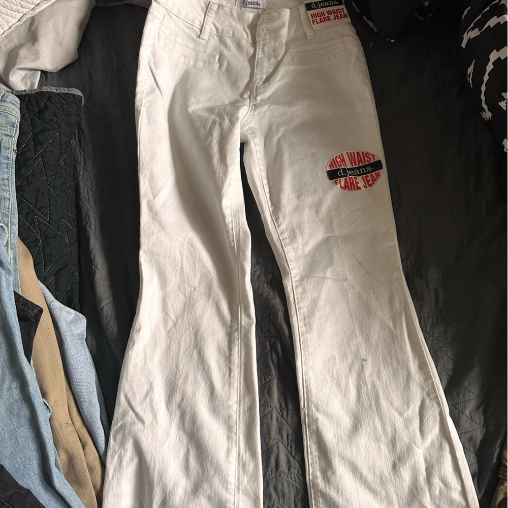 White high waisted pants